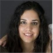 Soc enginyera industrial i actualment estic estudiant magisteri